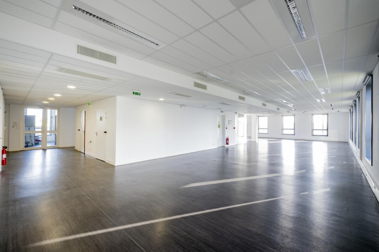 Bureau Bordeaux 983m² Location bureau Bordeaux Gironde OLBUR2206957 11